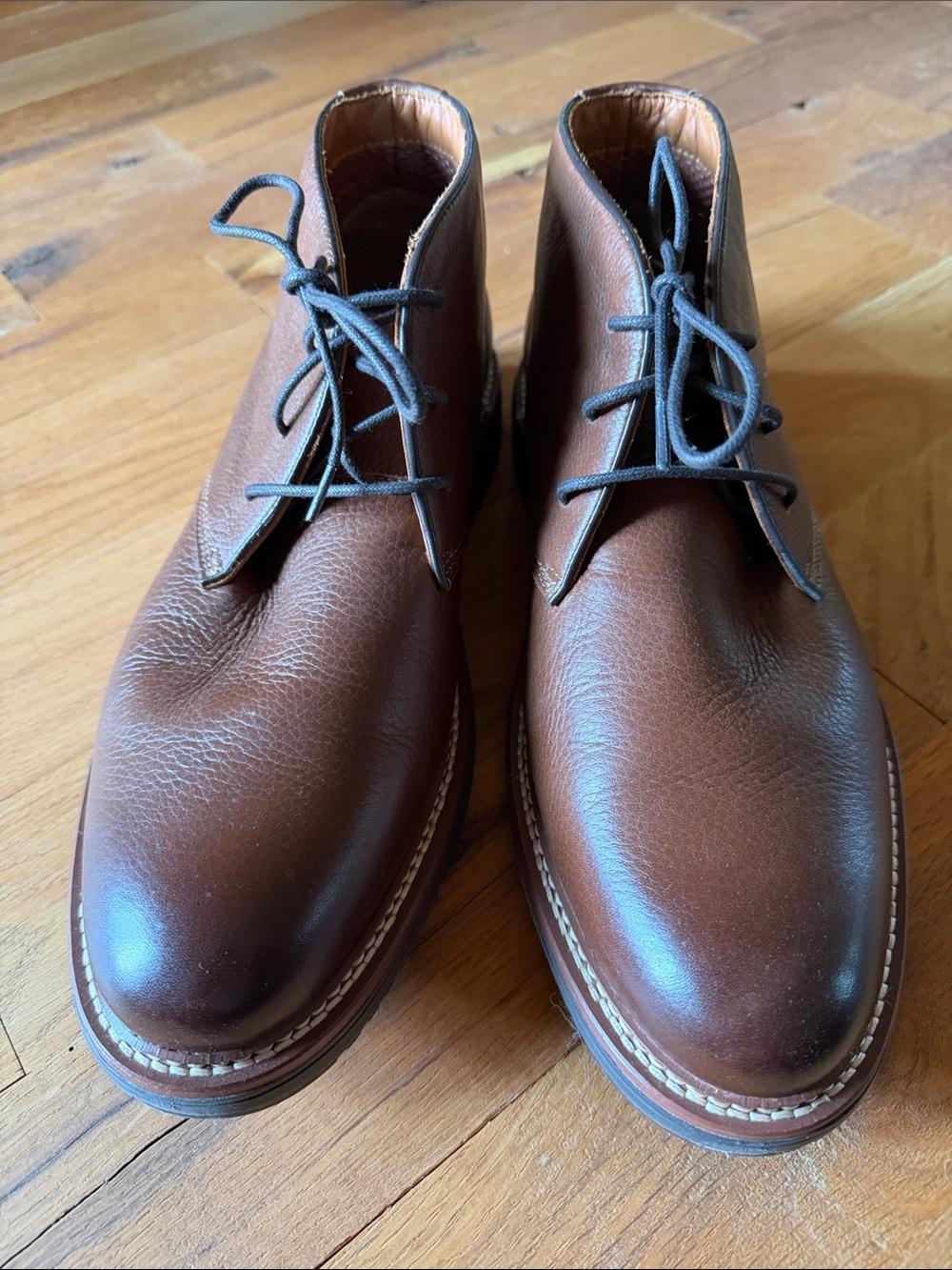 Johnston & Murphy Brown Leather Chukka Boots